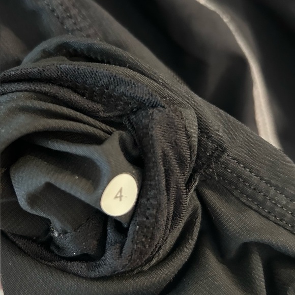 LULULEMON 1/2 Zip Black Hooded Pullover Running Jacket - Picture 4 of 4